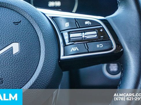 Used 2024 Kia Seltos EX image 30