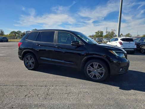 Used 2021 Honda Passport EX-L image 2