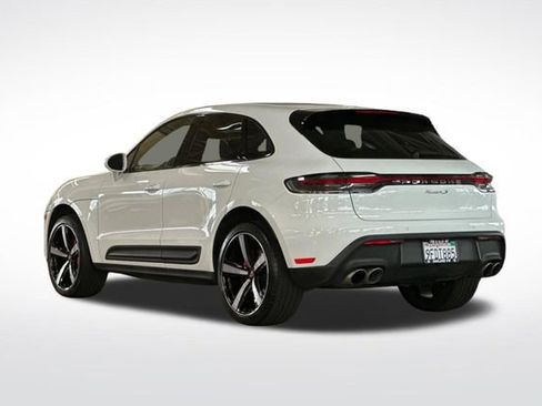 Used 2023 Porsche Macan S AWD/4WD image 7