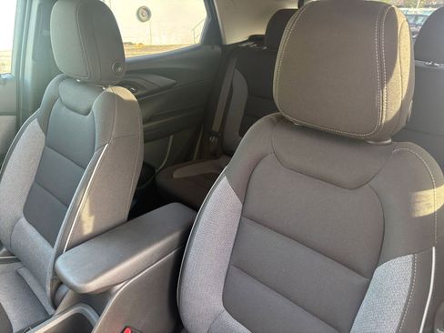 Used 2025 Chevrolet TrailBlazer LT image 34