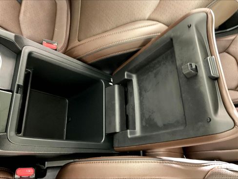 Used 2023 Honda Pilot Elite image 36