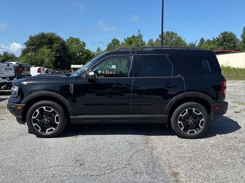 Used 2021 Ford Bronco Sport Outer Banks w/ Outer Banks Package (96D) AWD/4WD image 2