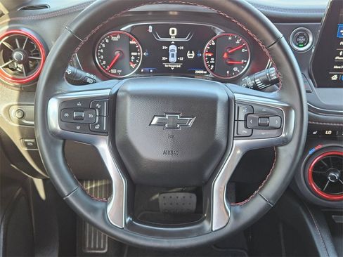 Used 2025 Chevrolet Blazer RS image 17