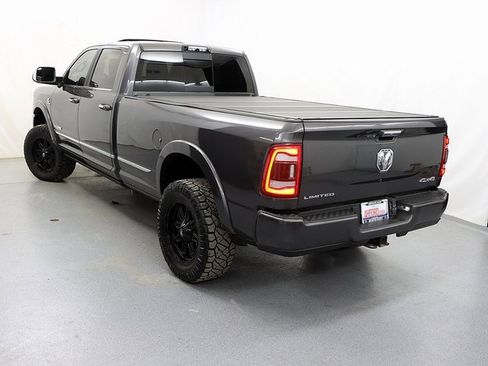 Used 2020 RAM 3500 Limited image 9