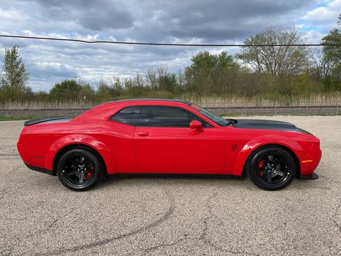 Used 2018 Dodge Challenger SRT Demon RWD image 3