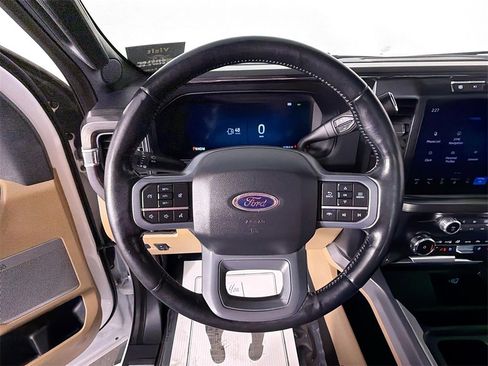 Used 2024 Ford F450 Lariat w/ Camper Package image 11