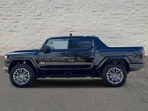 Used 2025 GMC Hummer EV 3X w/ LPO, Roof Cross Rail Package AWD/4WD image 2