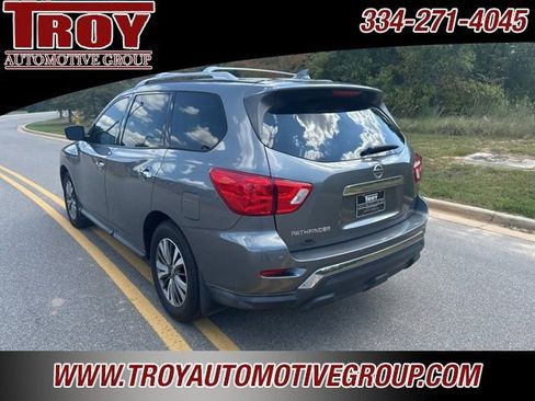 Used 2020 Nissan Pathfinder S image 7