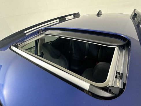 Certified 2025 Subaru Crosstrek 2.0i Premium image 19