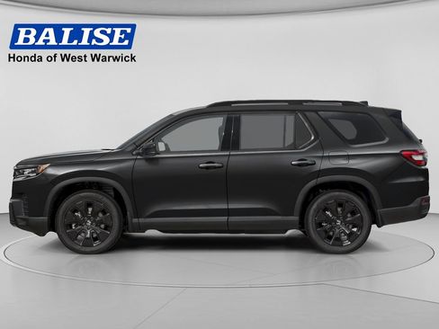 New 2026 Honda Pilot Black Edition image 3