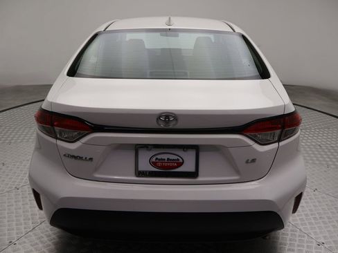 Certified 2024 Toyota Corolla LE FWD image 10