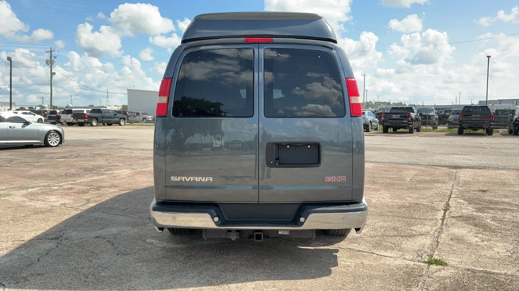 Used 2014 GMC Savana 1500 RWD image 5