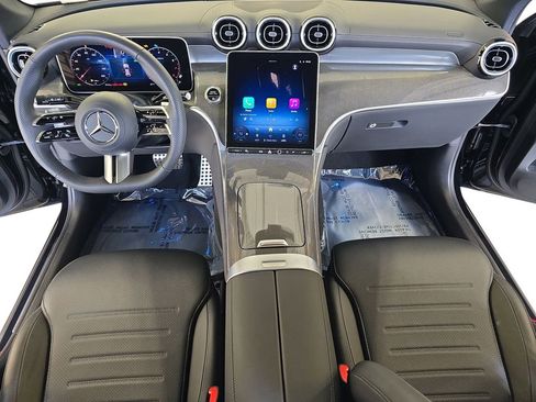 Certified 2026 Mercedes-Benz GLC 300 image 10