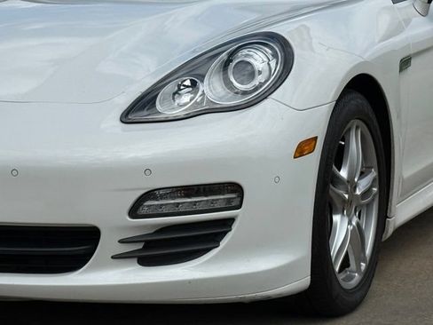 Used 2012 Porsche Panamera 4 image 11