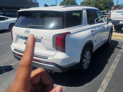 Used 2025 Hyundai Palisade SEL FWD image 5