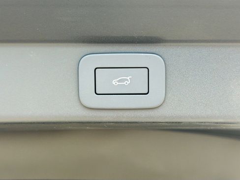 New 2026 Land Rover Range Rover Sport Dynamic SE AWD/4WD image 14