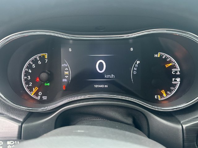 Used 2019 Jeep Grand Cherokee Altitude AWD/4WD image 18