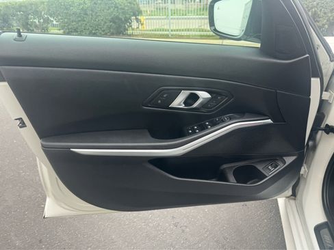 Used 2024 BMW 330i Sedan w/ M Sport Package image 12