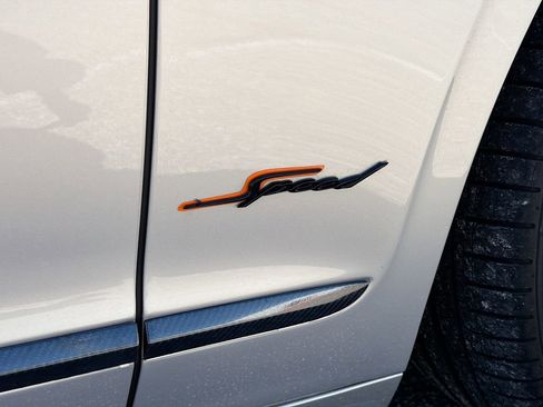 Used 2024 Bentley Flying Spur W12 image 52