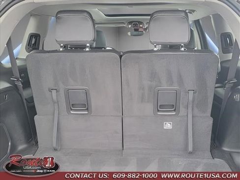 Certified 2022 Jeep Grand Cherokee L Limited image 11