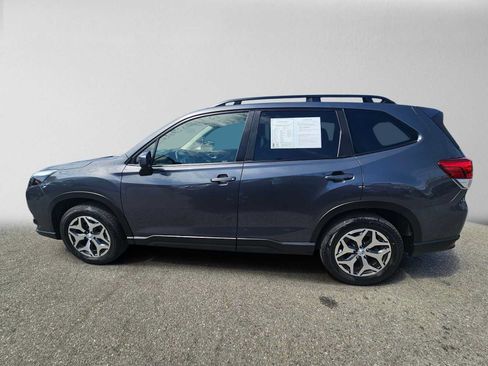 Certified 2023 Subaru Forester Premium w/ Popular Package #2 AWD/4WD image 6