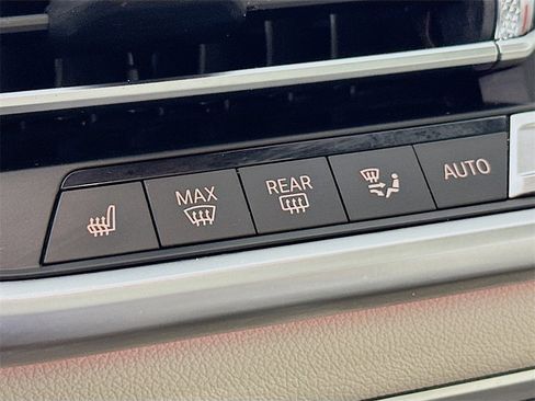 Used 2020 BMW X5 xDrive40i w/ Premium Package image 20