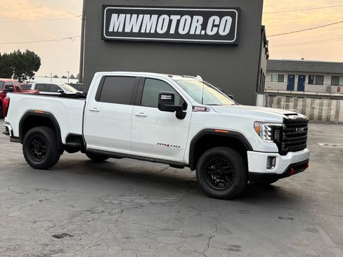 Used 2022 GMC Sierra 2500 AT4 w/ AT4 Premium Plus Package AWD/4WD image 1