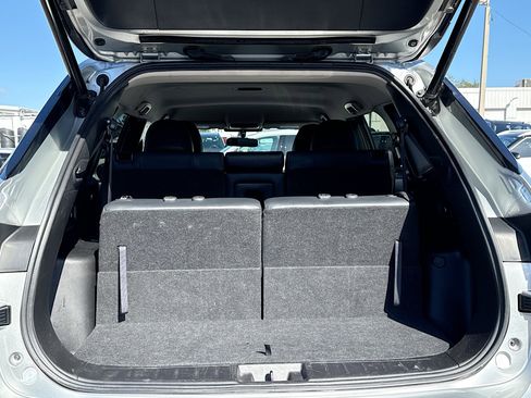 Used 2024 Mitsubishi Outlander SE Black Edition image 12