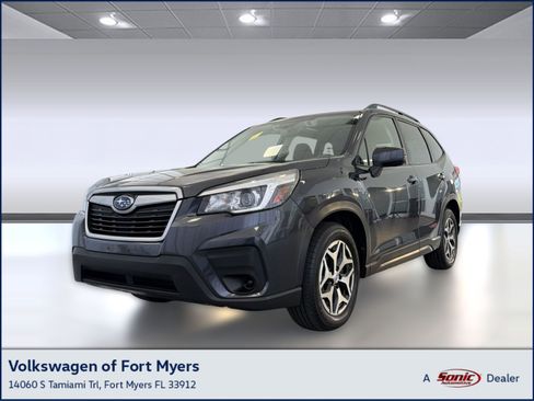 Used 2019 Subaru Forester Premium w/ All-Weather Package image 1