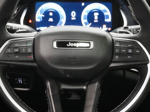 New 2026 Jeep Grand Cherokee Limited image 23