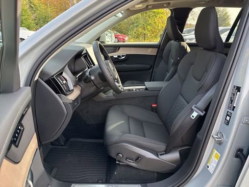 New 2026 Volvo XC90 B6 Plus w/ Protection Package Premier image 5