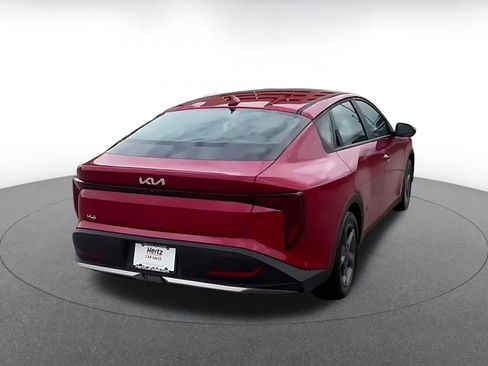 Used 2025 Kia K4 LXS image 14