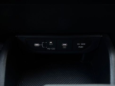 Used 2025 Kia K4 FWD image 25