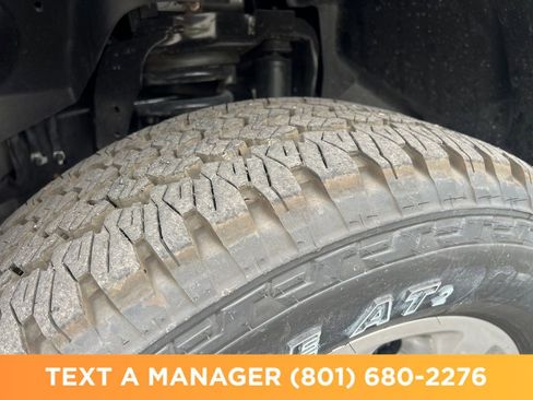 New 2026 RAM 3500 Laramie AWD/4WD image 27