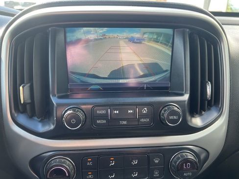 Used 2018 Chevrolet Colorado ZR2 w/ ZR2 Midnight Special Edition image 31