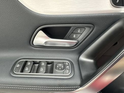 Certified 2026 Mercedes-Benz CLA 250 image 38