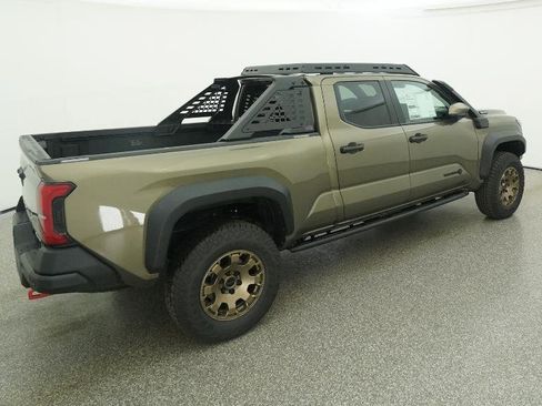 New 2025 Toyota Tacoma Trailhunter AWD/4WD image 20