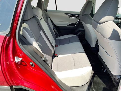 Used 2025 Toyota RAV4 XLE w/ Convenience Package AWD/4WD image 27