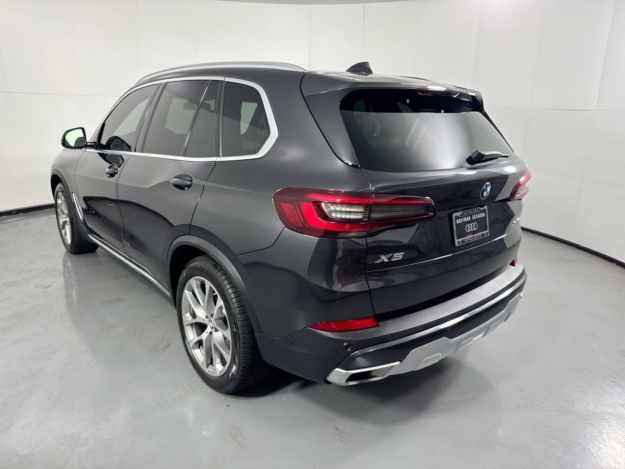 Used 2023 BMW X5 xDrive40i w/ Premium Package AWD/4WD image 6