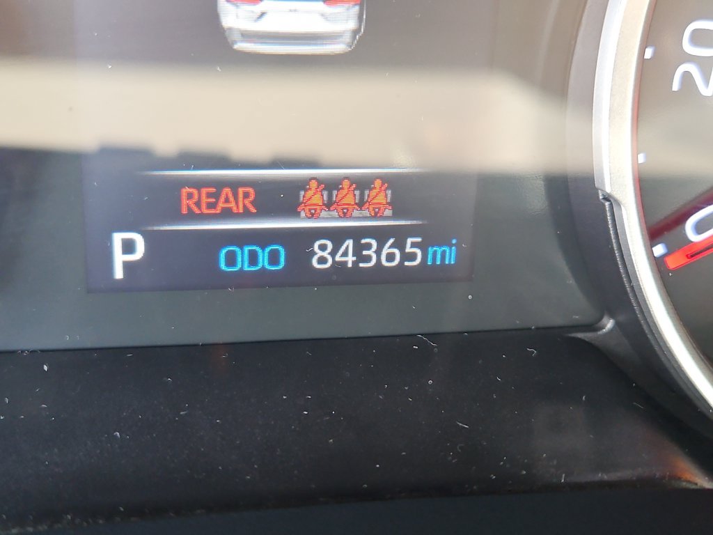 Used 2019 Toyota RAV4 LE w/ All Weather Liner Package AWD/4WD image 13