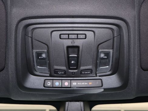 Used 2019 GMC Sierra 1500 AT4 w/ Off Road Performance Package AWD/4WD image 31