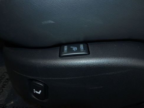 Used 2023 Nissan GT-R Premium w/ Floor Mat Package AWD/4WD image 22