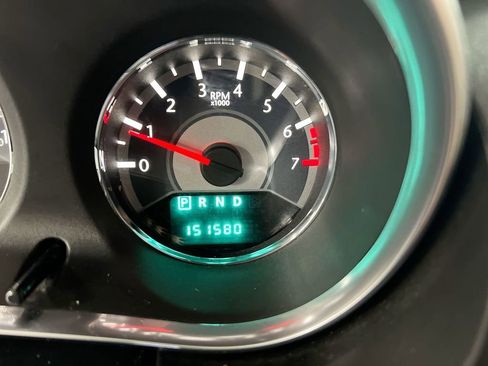 Used 2013 Chrysler 200 Limited w/ Sun/Sound Group image 16