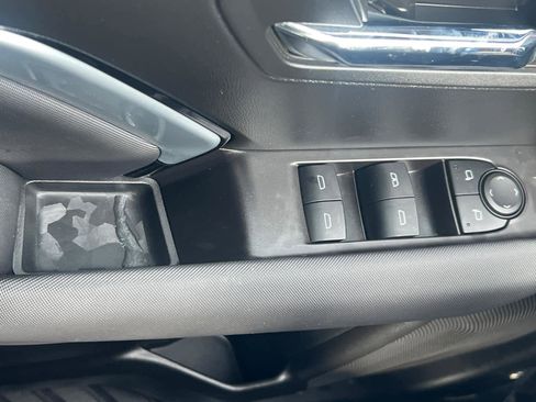 Certified 2024 Chevrolet Colorado Z71 w/ LPO, Dark Essentials Package image 21