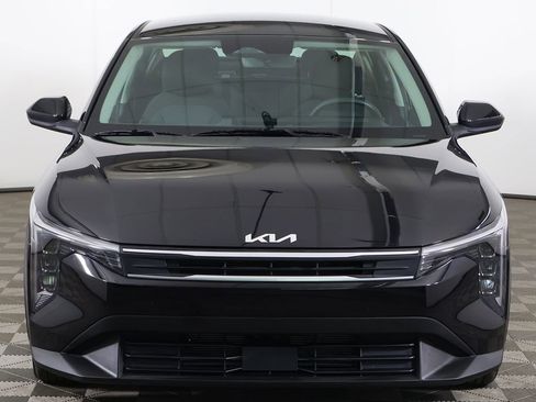 Used 2025 Kia K4 FWD image 10