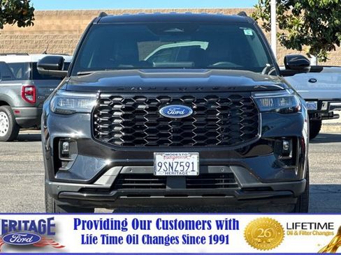 Used 2025 Ford Explorer ST-Line AWD/4WD image 9