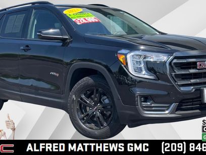 Used 2023 GMC Terrain AT4