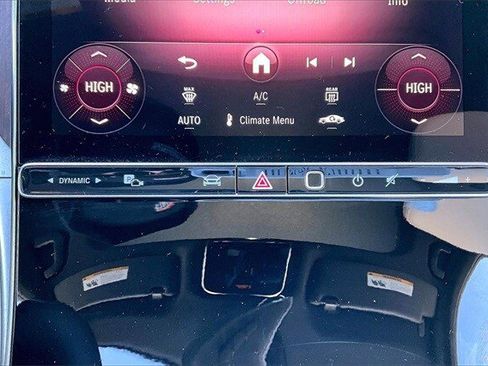 Certified 2025 Mercedes-Benz GLC 300 4MATIC image 18