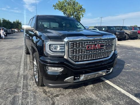 Used 2017 GMC Sierra 1500 Denali w/ Denali Ultimate Package AWD/4WD image 51