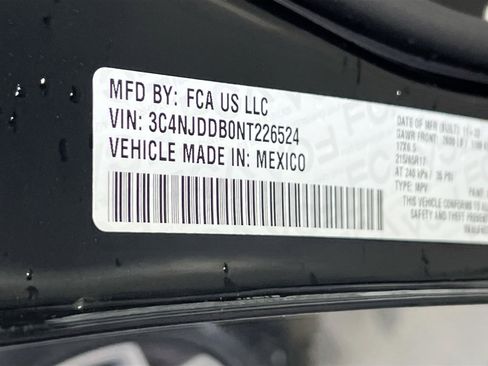 Used 2022 Jeep Compass Trailhawk image 28